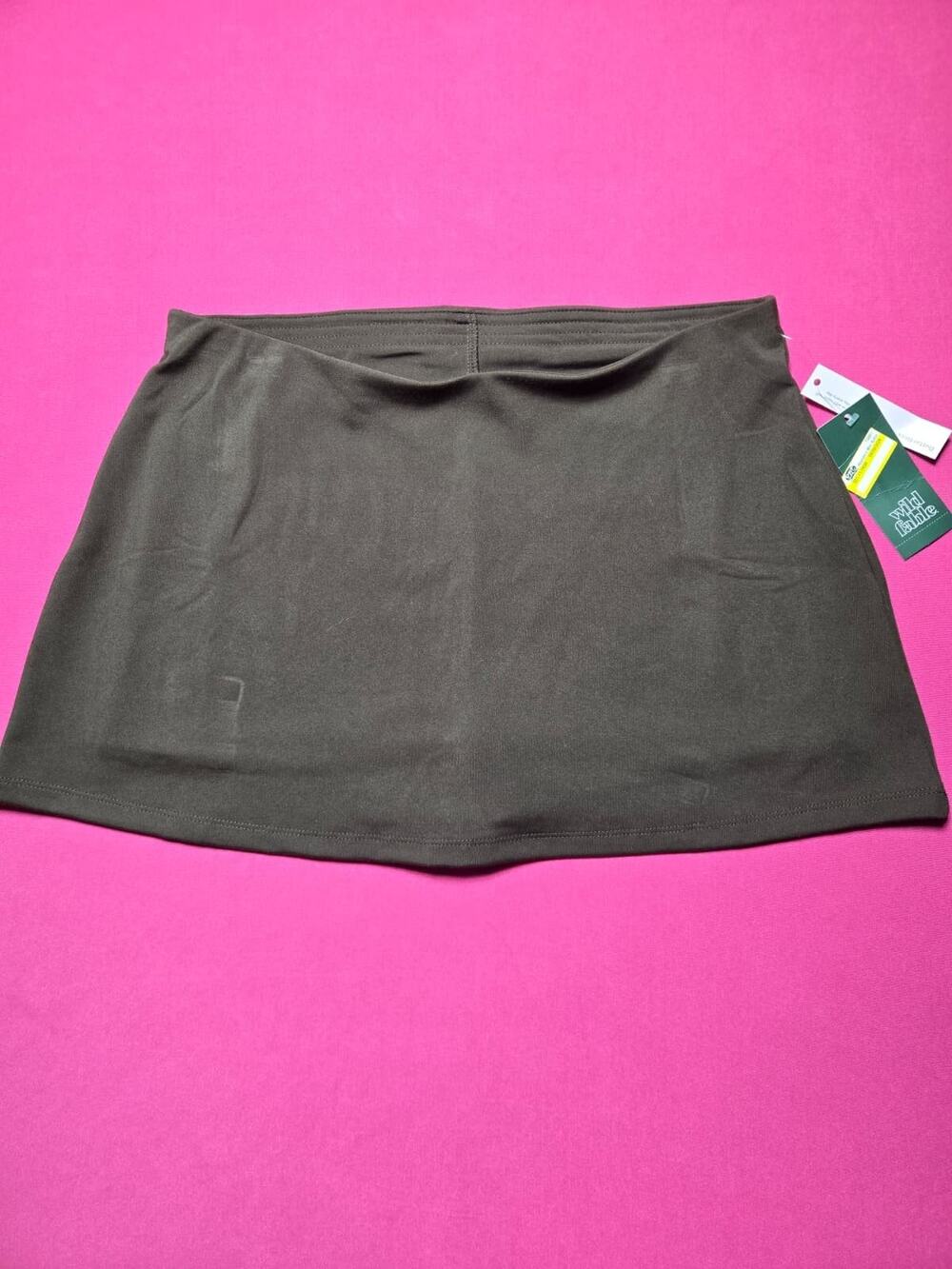 Wild Fable Women’s Light Brown Mini Skort Size M Stretch Casual Style Brand New